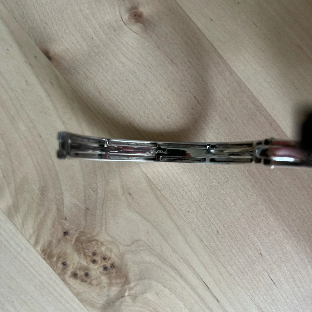 BRAND NEW Belle Etoile Bangle with Music Notes - Picture 4 of 5